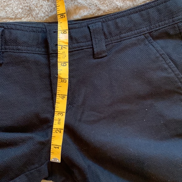 JUICY COUTURE Y2K Black Walking Shorts Bermuda Preppy Streetwear Neutral - Picture 8 of 9